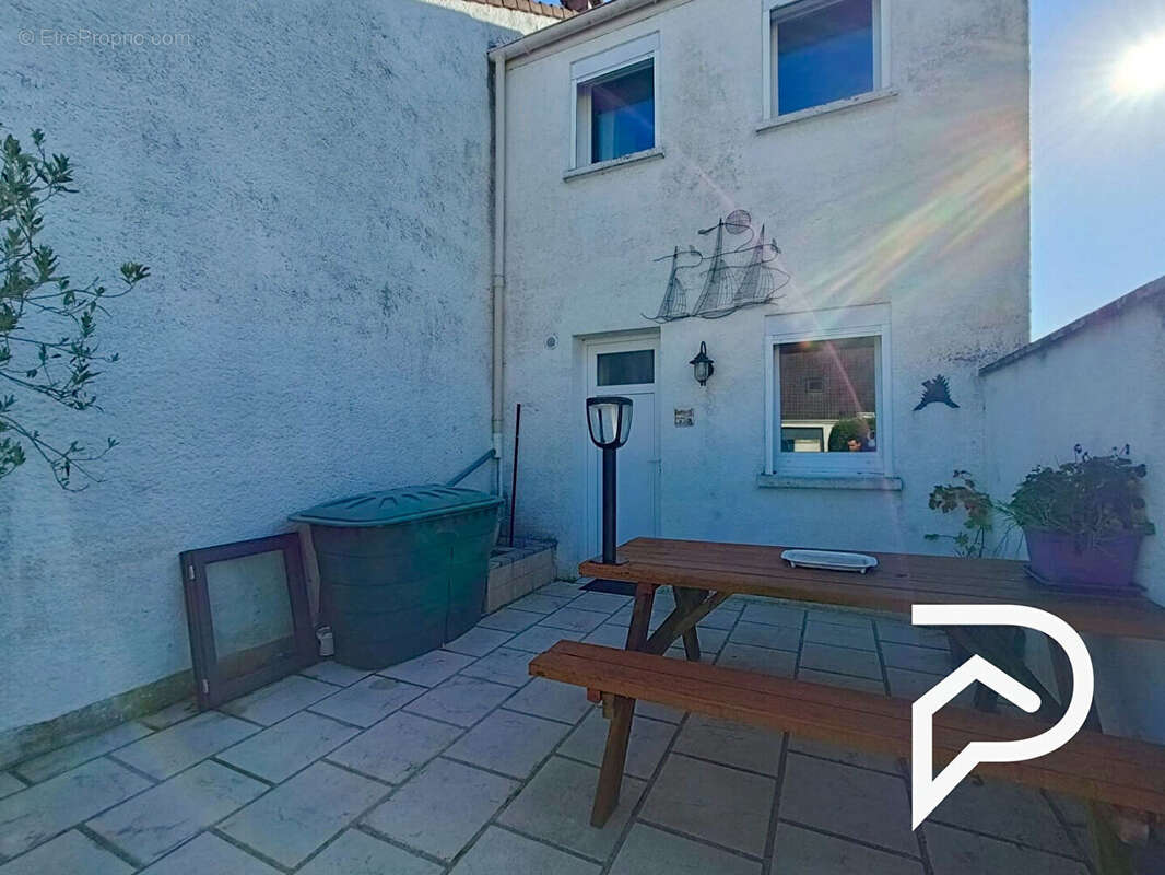 Appartement à WIZERNES