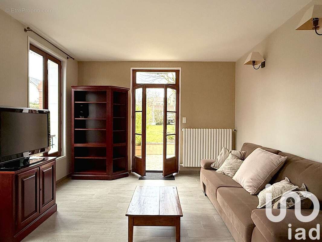 Photo 8 - Maison à LA QUEUE-LES-YVELINES