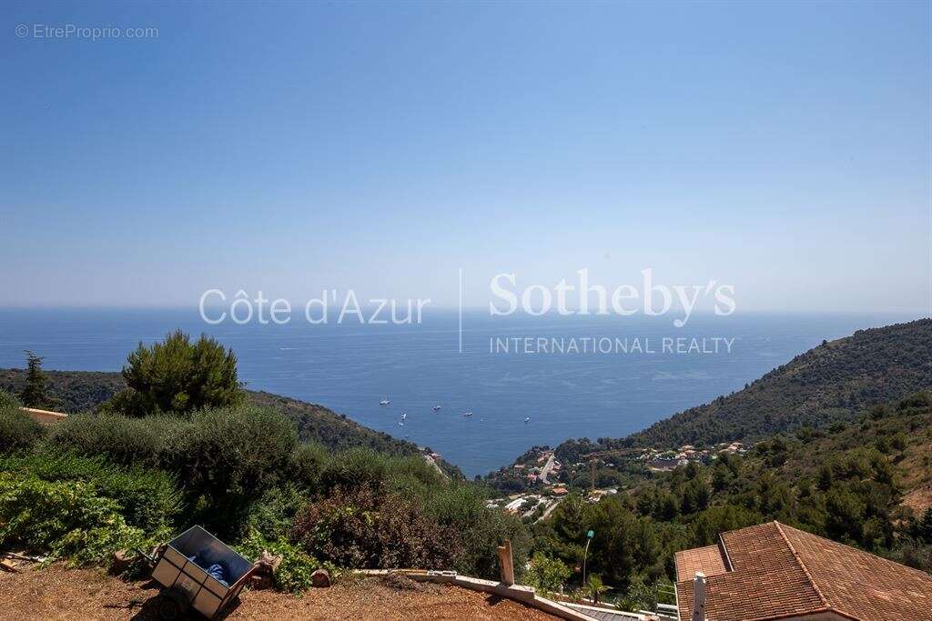 Maison à EZE