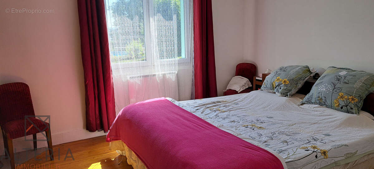Maison à BAZIEGE