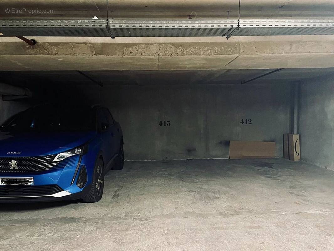 Parking à PARIS-5E