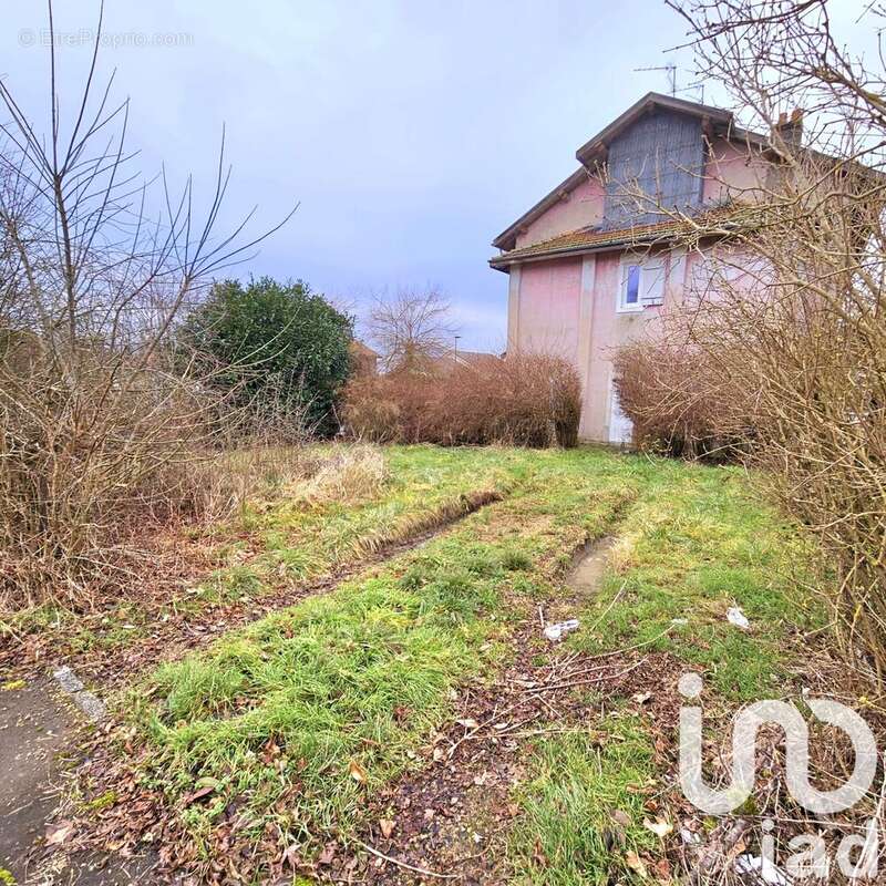Photo 2 - Terrain à BRIEY