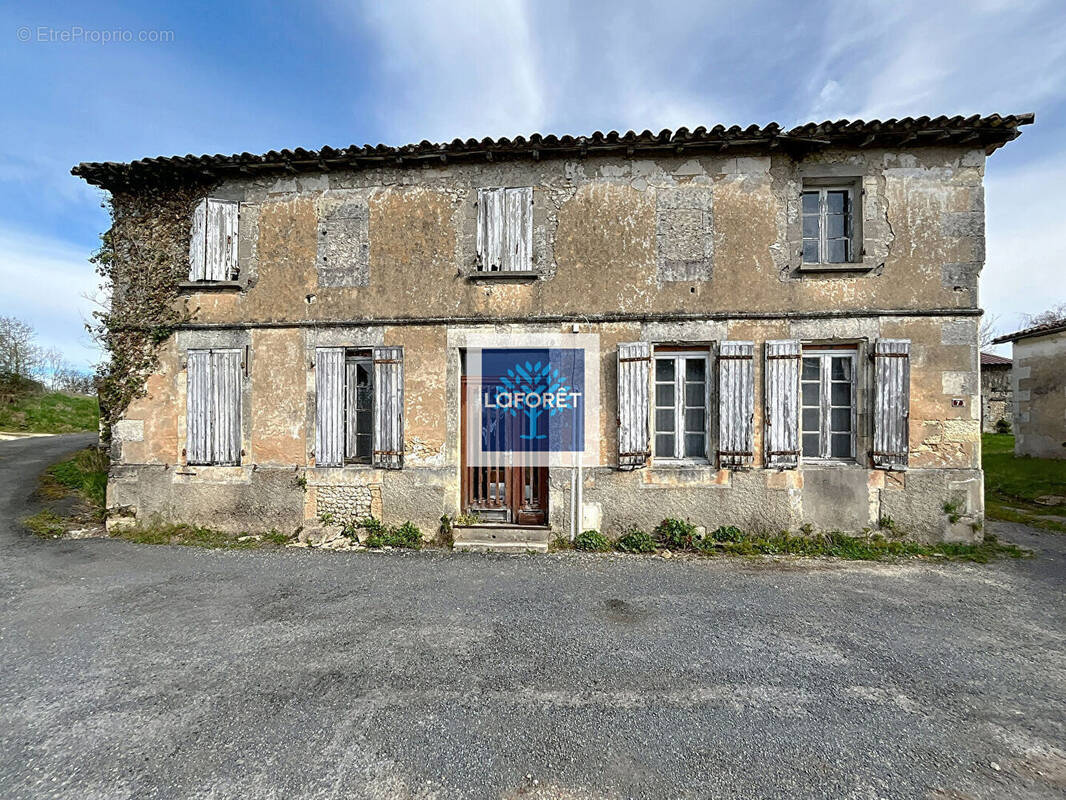 Maison à CAVIGNAC