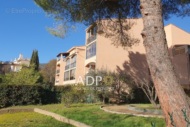 Appartement à PEYMEINADE