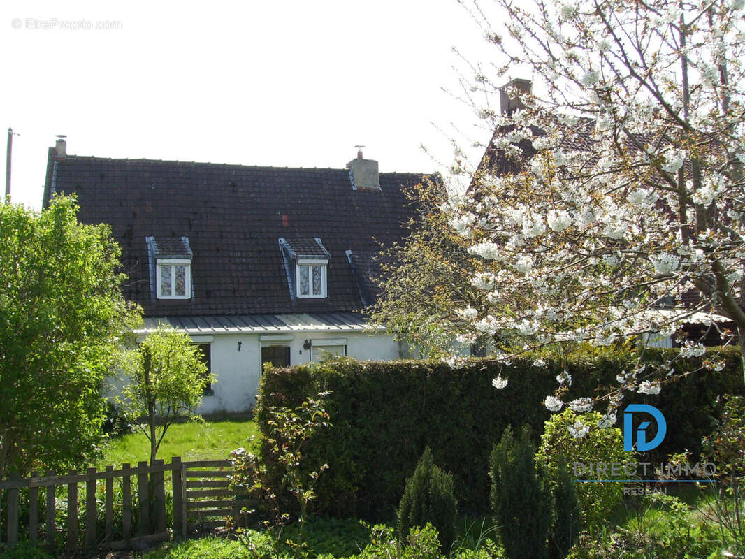 Maison à HAZEBROUCK