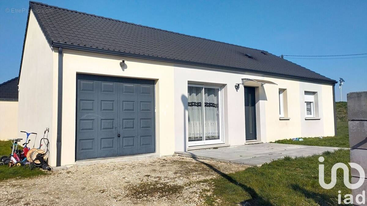 Photo 1 - Maison à ROMILLY-SUR-SEINE