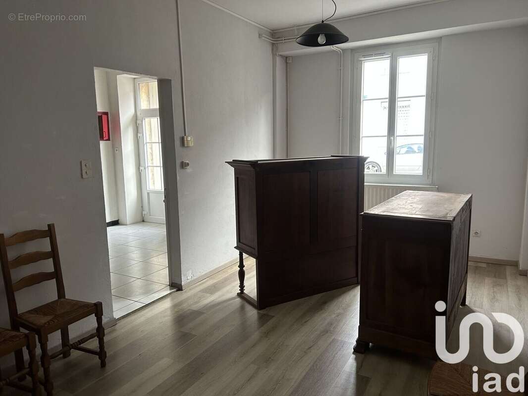 Photo 3 - Appartement à CHALAIS