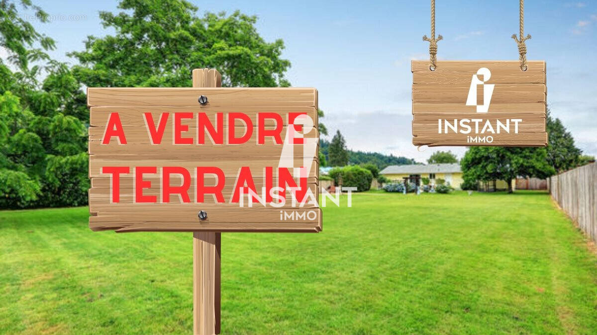 Terrain à DRANCY