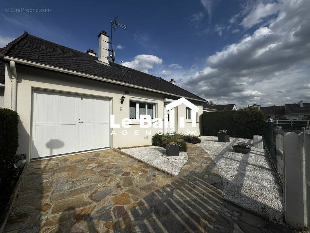 Maison à OSNY