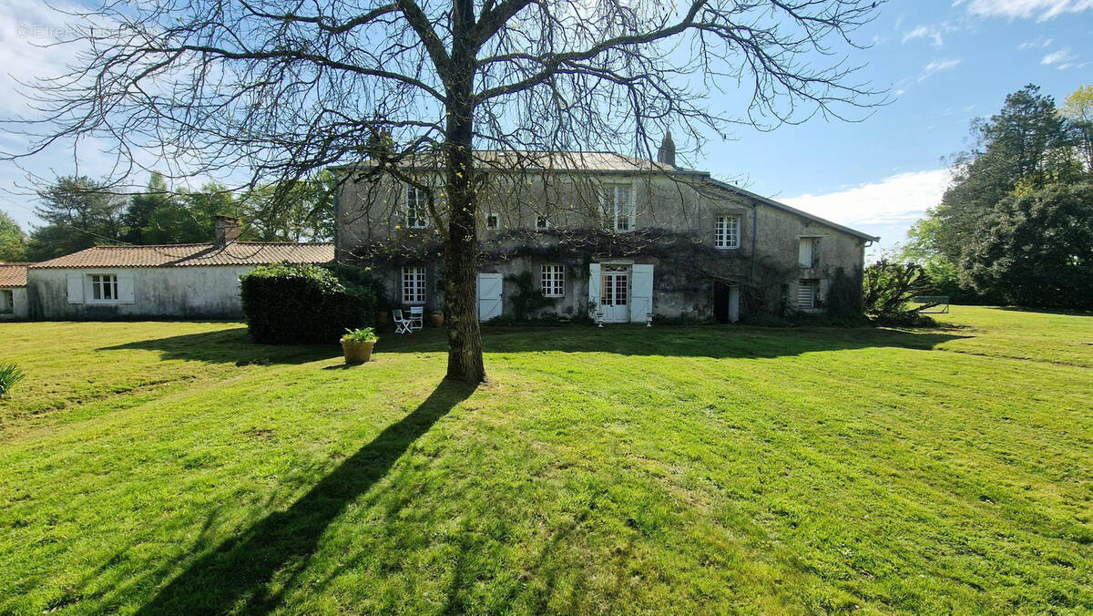 Maison à LE PELLERIN