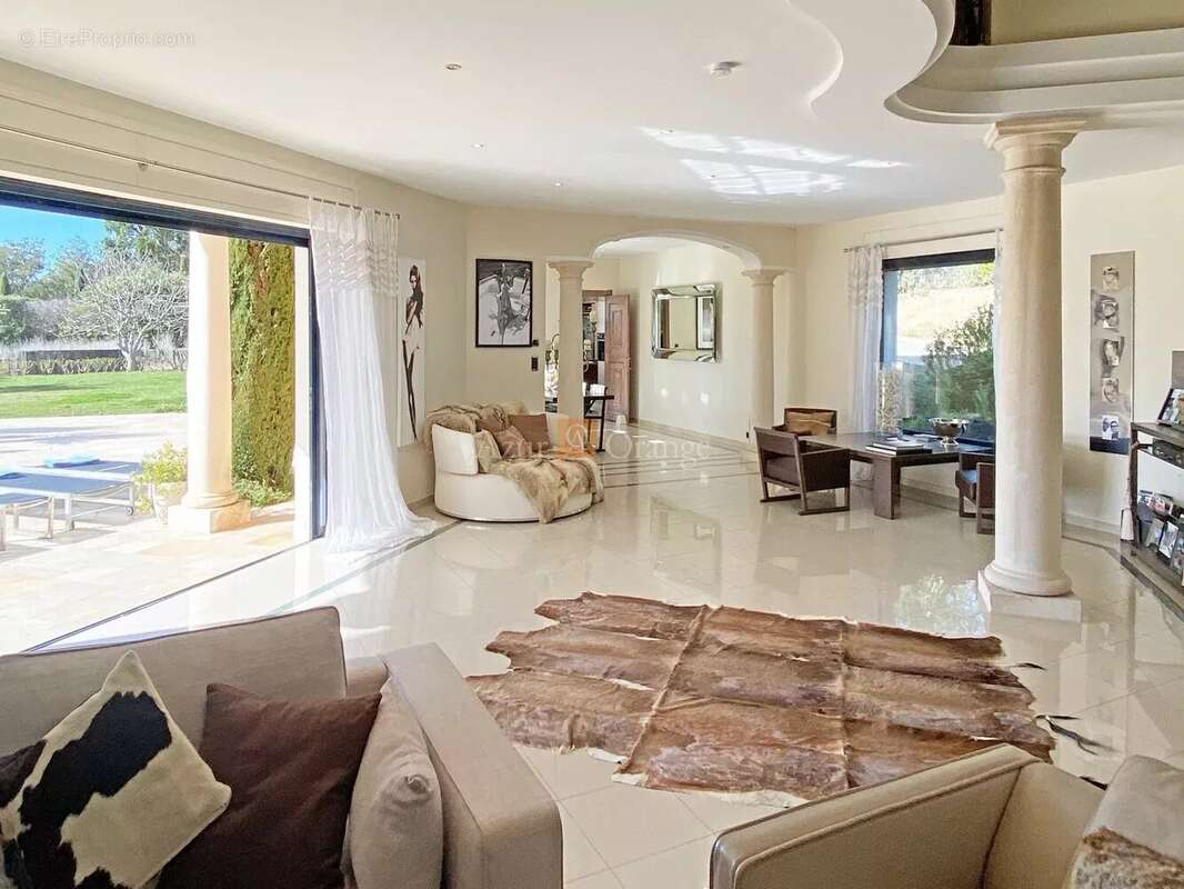Maison à GRIMAUD