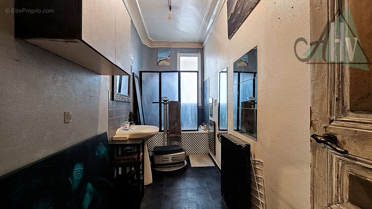 Appartement à PARIS-12E