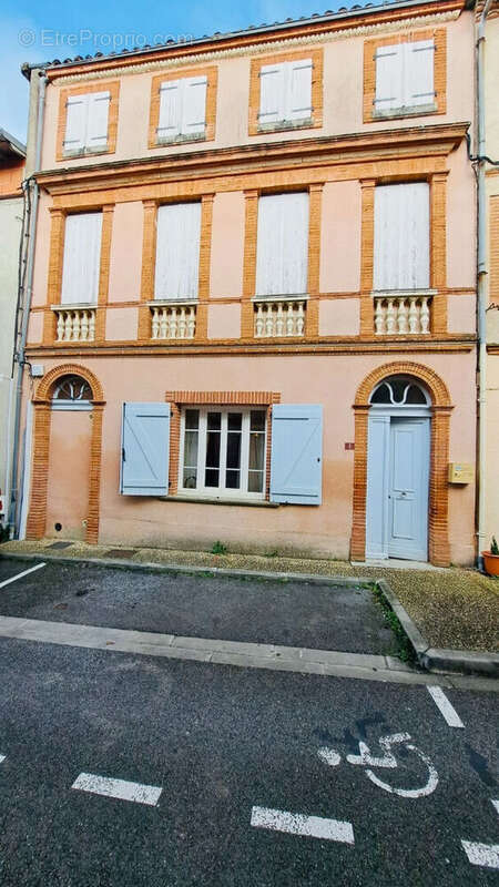 Maison à LEVIGNAC