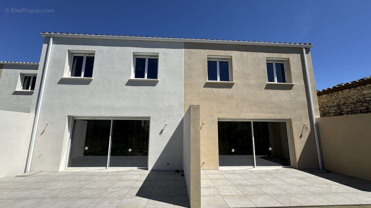 Maison à BEZOUCE