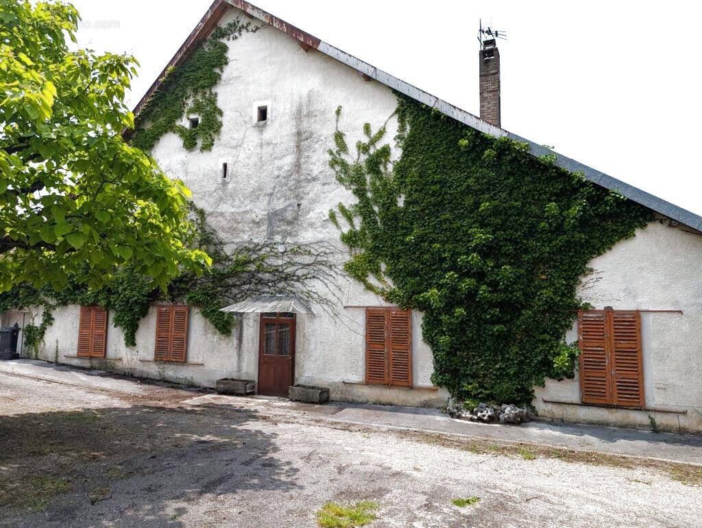 Maison à FOUCHERANS