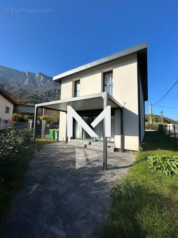 Maison à CLAIX