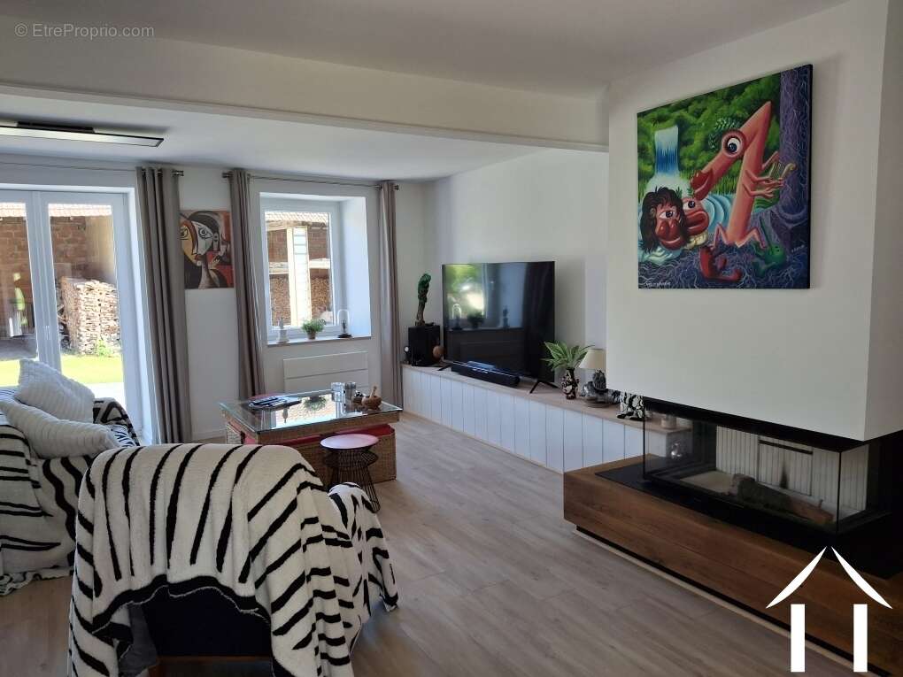 Maison à LA COMELLE