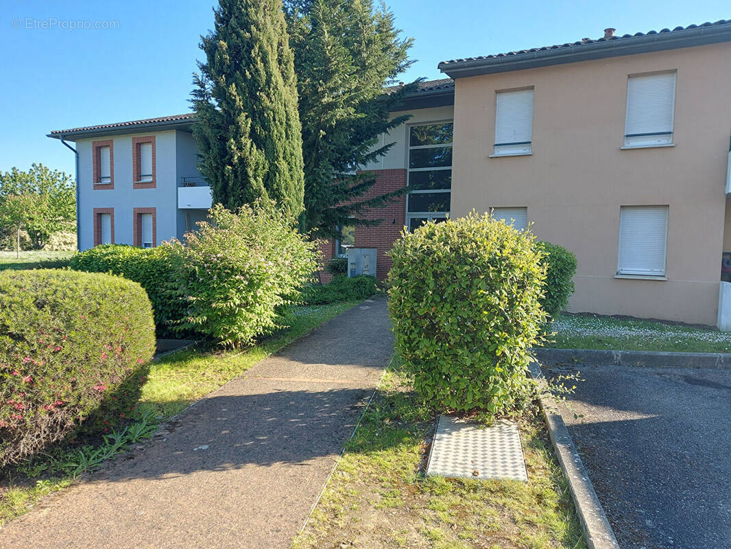 Appartement à MONDONVILLE