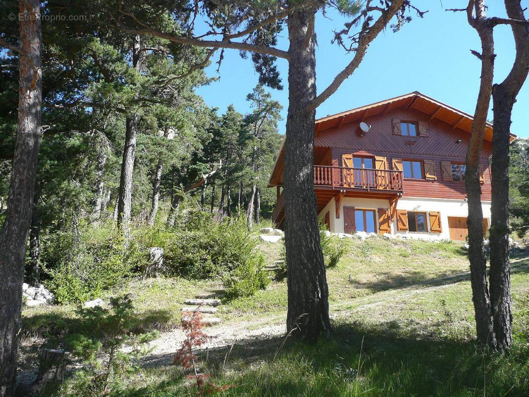 Maison à CAILLE