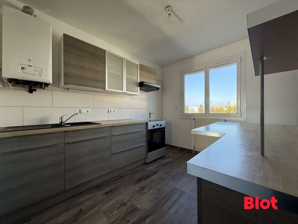 Appartement à SAINT-SEBASTIEN-SUR-LOIRE