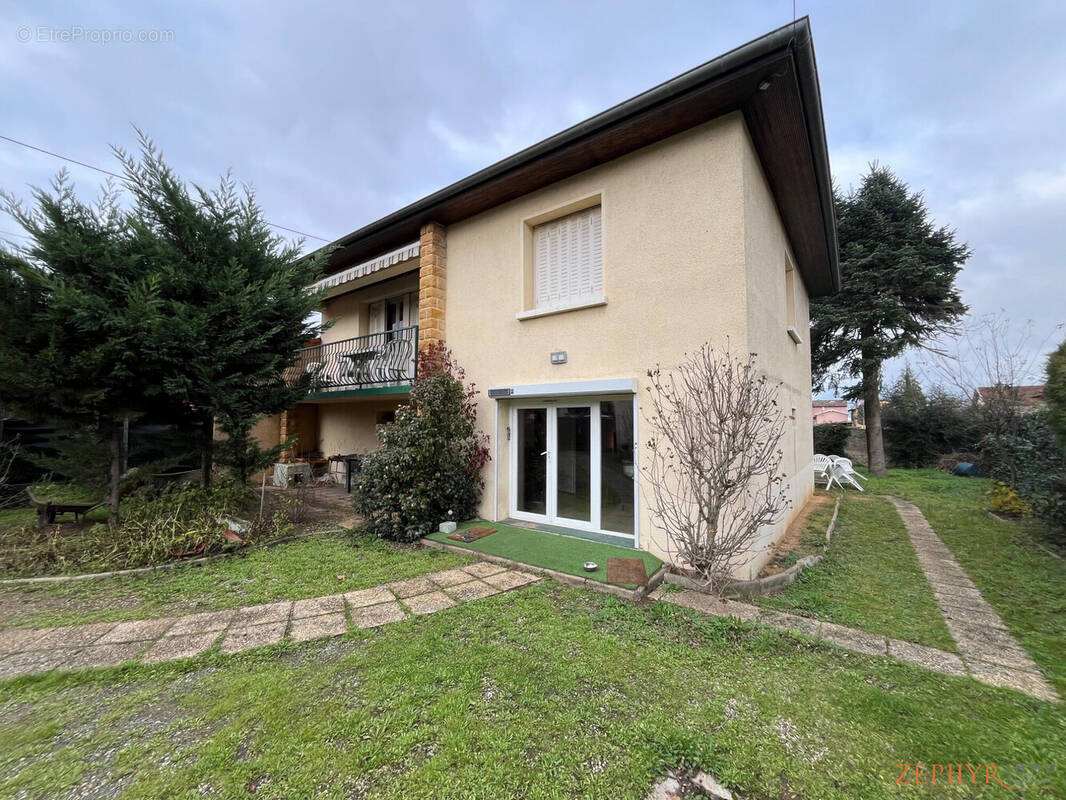 Maison à VILLEFRANCHE-SUR-SAONE