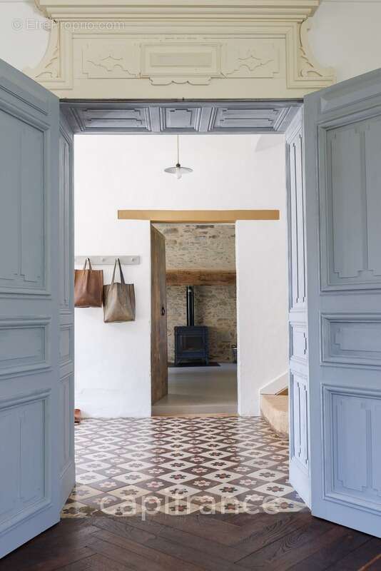 Maison à SALIGNAC-EYVIGUES