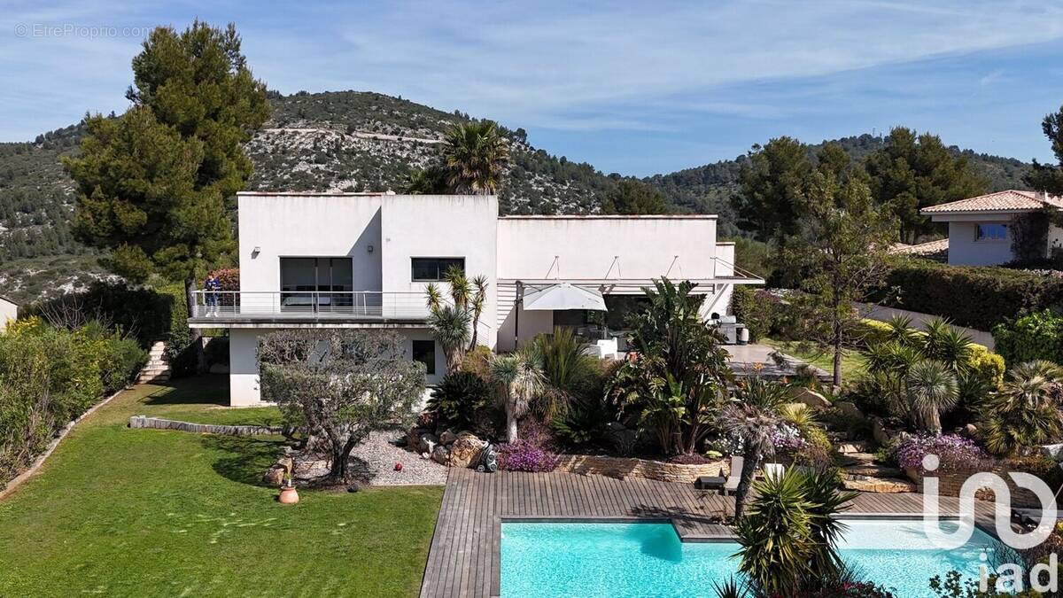 Photo 1 - Maison à OLLIOULES