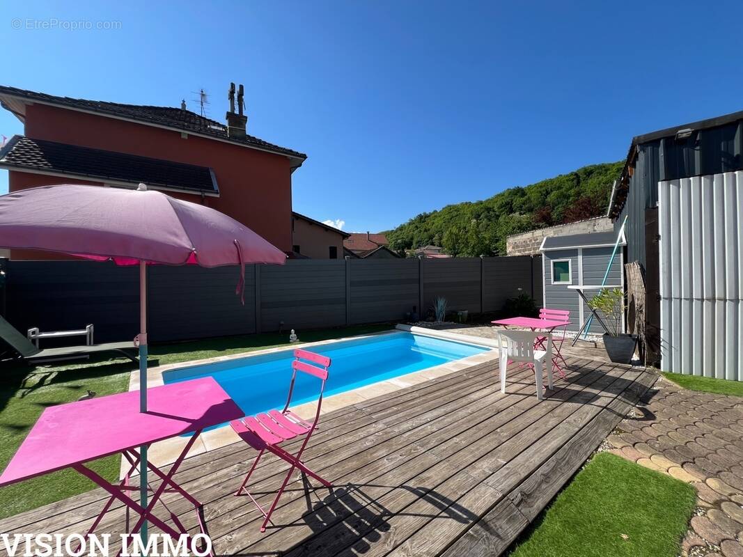 Maison à RENAGE