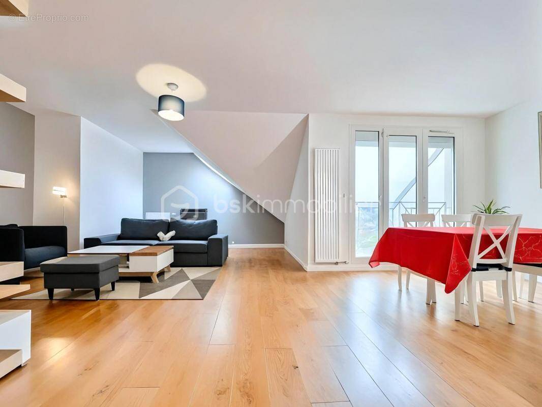 Appartement à SAINT-MICHEL-SUR-ORGE