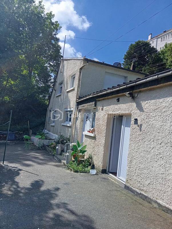 Maison à CALLAC