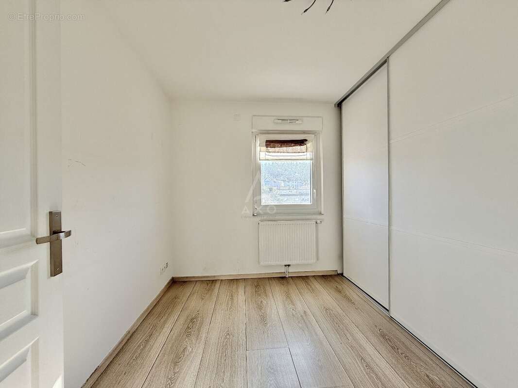 Appartement à AUDUN-LE-TICHE