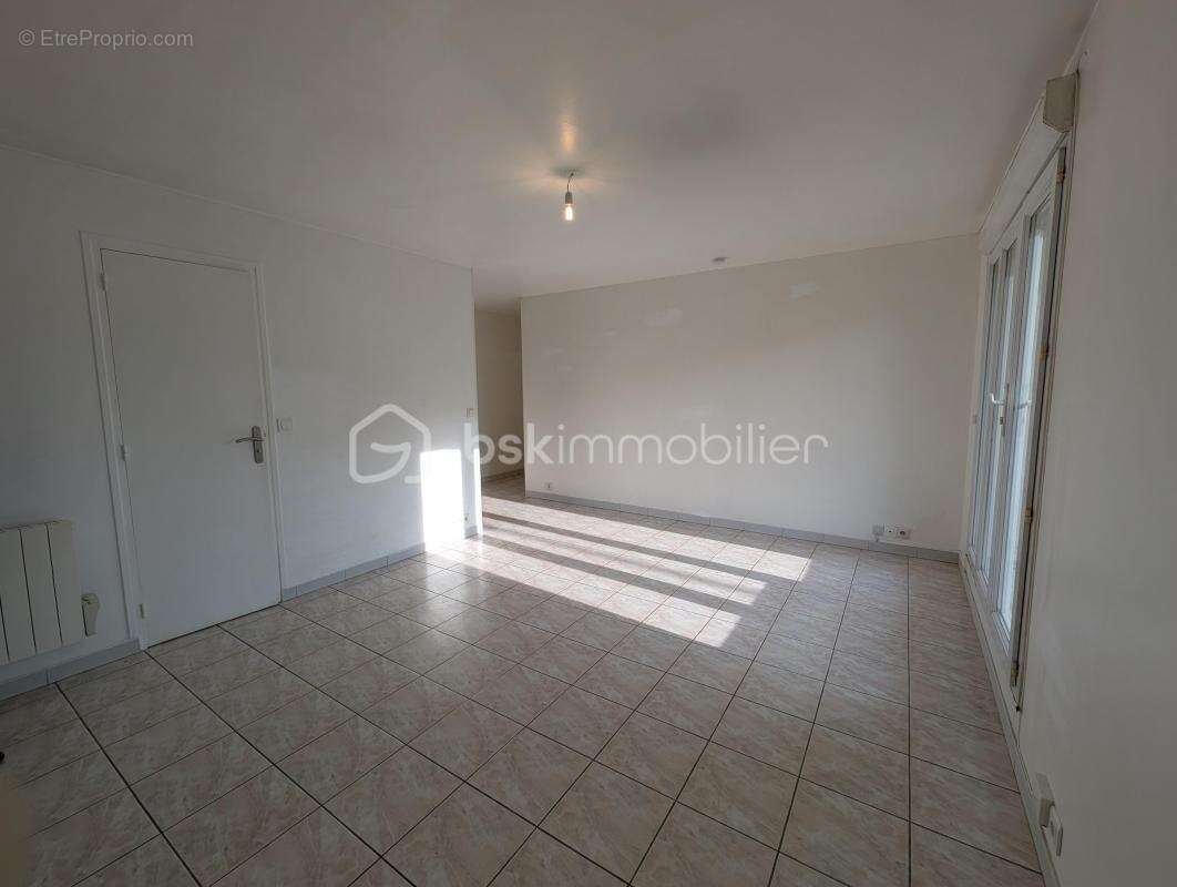 Appartement à VIRY-CHATILLON