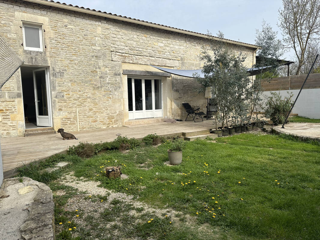 Maison à JARNAC