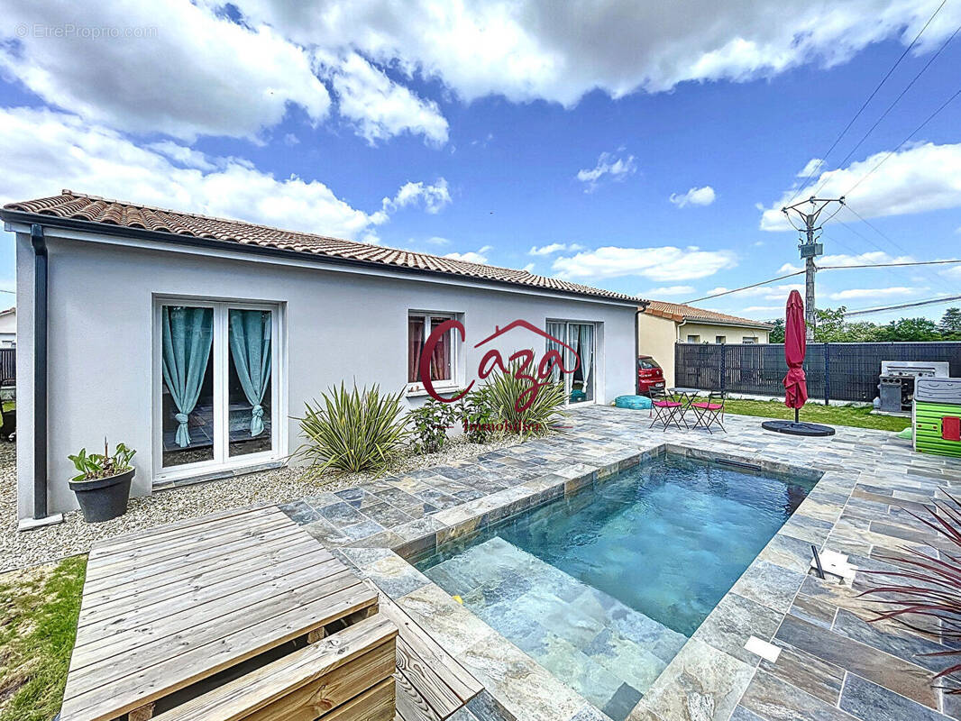 Maison à FARGUES-SAINT-HILAIRE