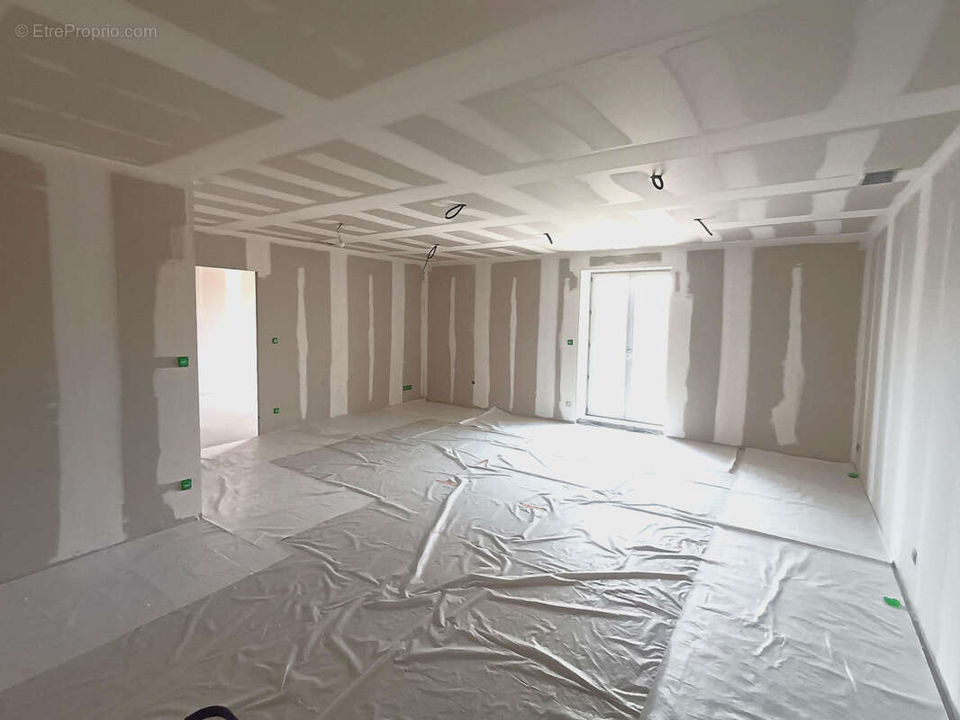 Appartement à CRECHES-SUR-SAONE