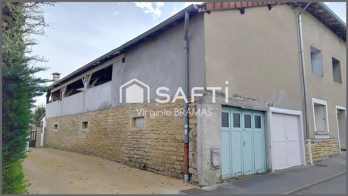 Photo 1 - Appartement à CRECHES-SUR-SAONE