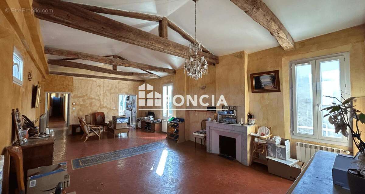 Appartement à BRIGNOLES