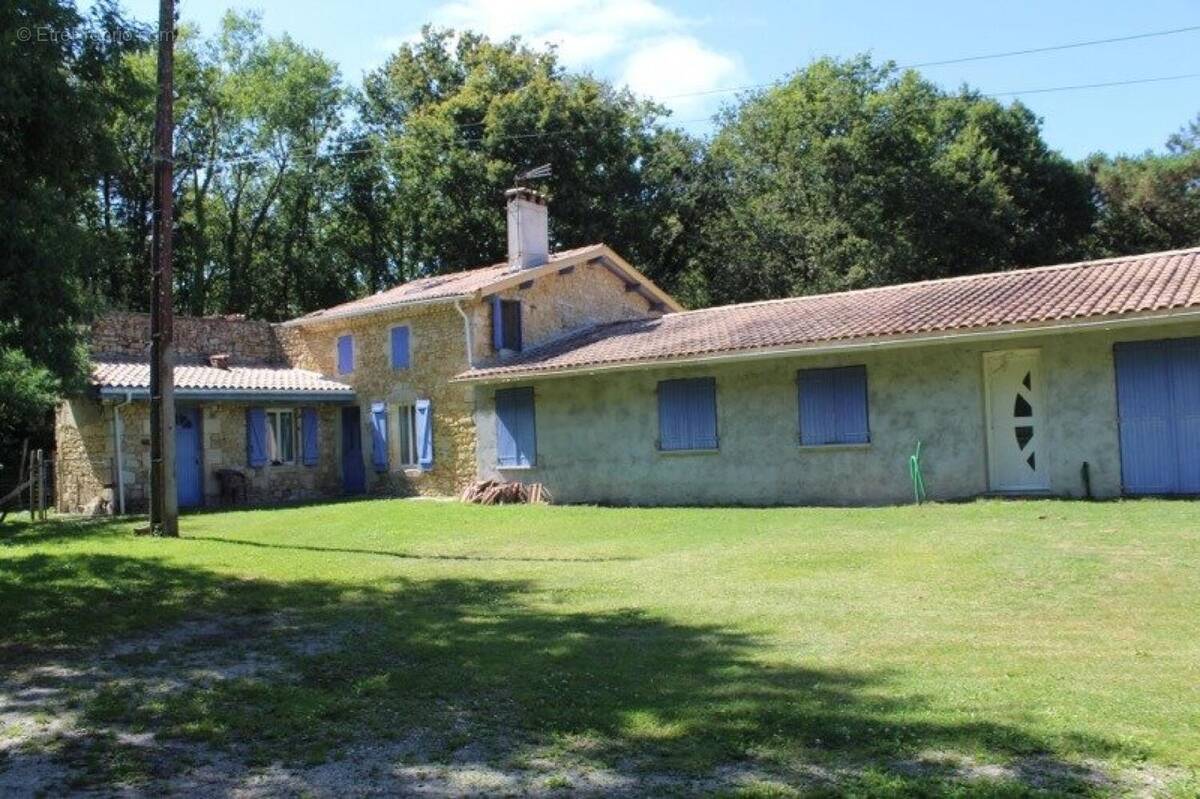 Photo 1 - Maison à GAILLAN-EN-MEDOC