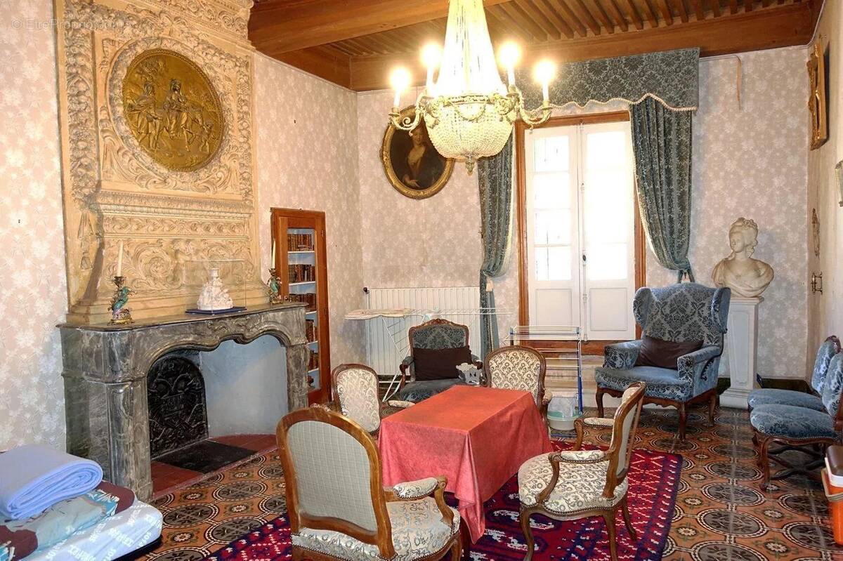Maison à SAINT-BAUZILLE-DE-LA-SYLVE