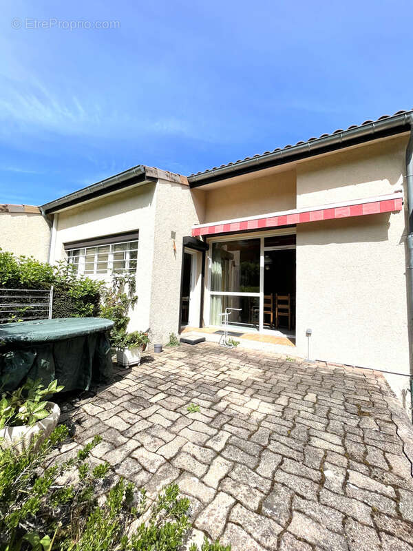 Maison à CLAIX