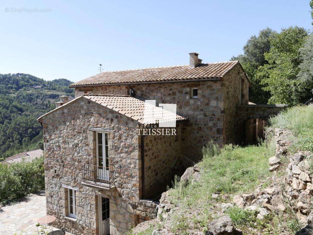 Maison à JOYEUSE