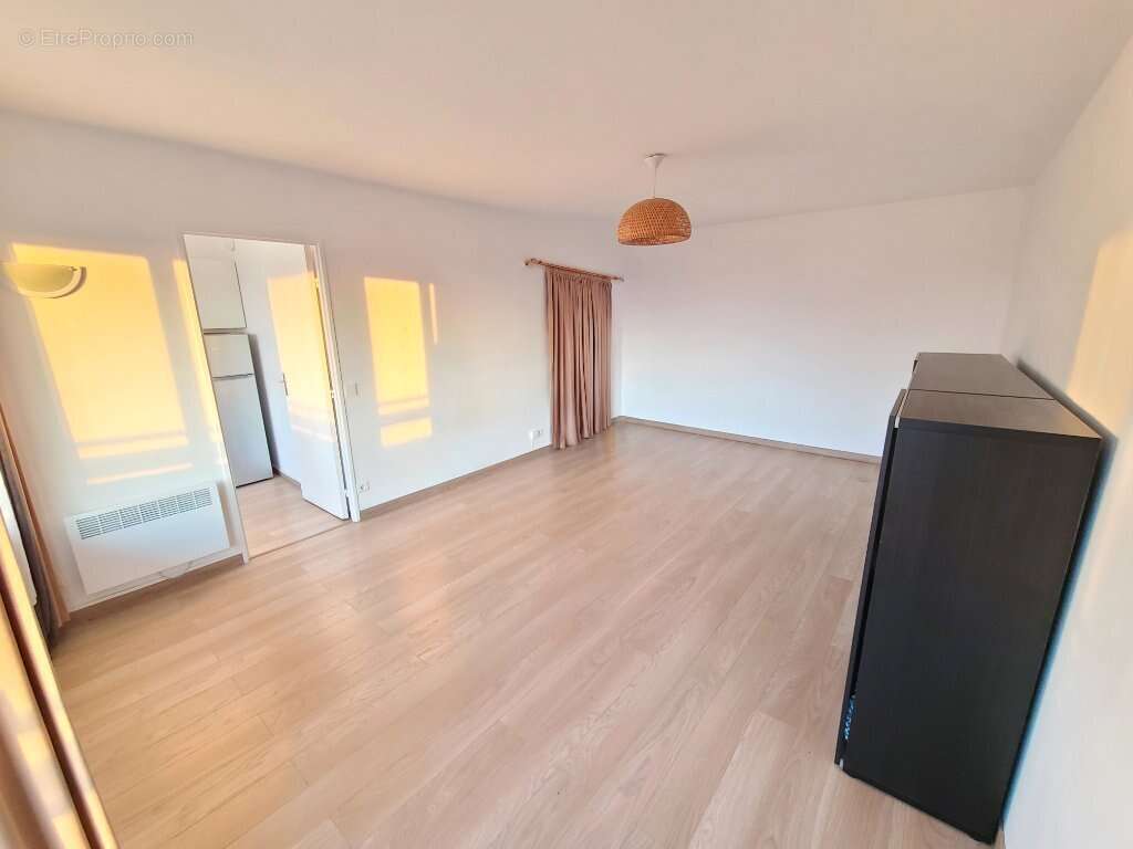 Appartement à LA MADELEINE
