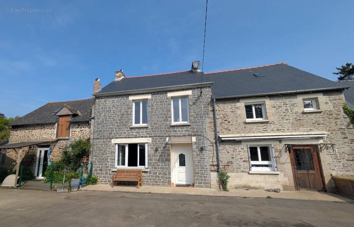 Maison à EVRAN