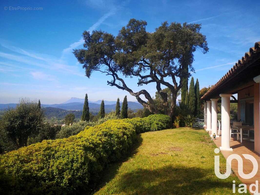 Photo 1 - Maison à PIERREFEU-DU-VAR