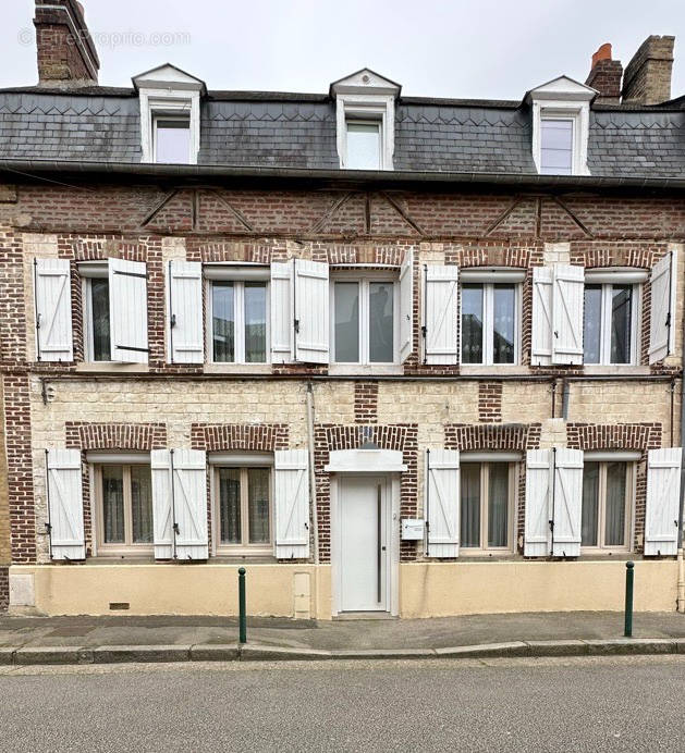 Maison à CAUDEBEC-LES-ELBEUF