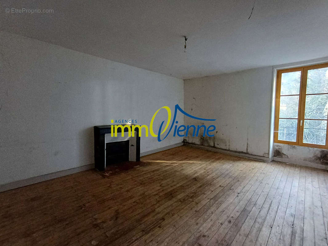 Maison à LHOMMAIZE