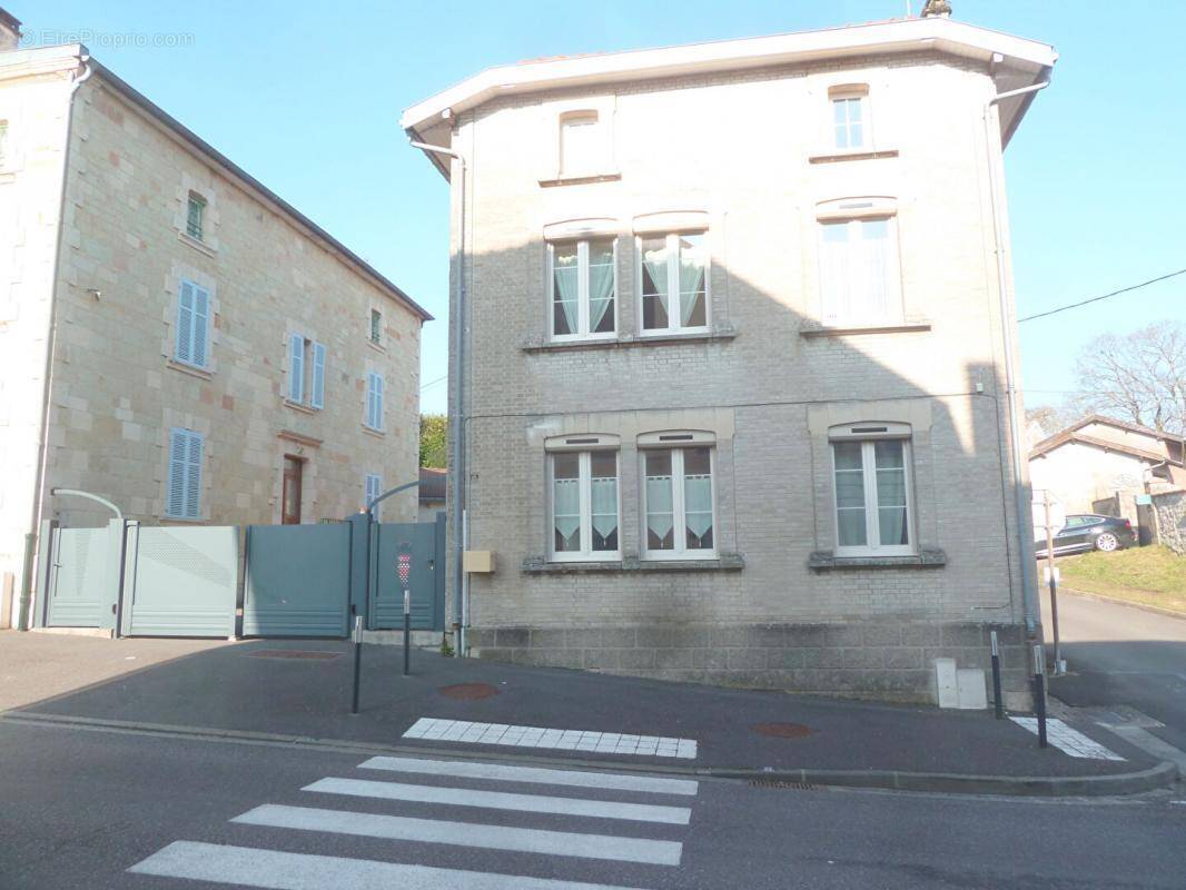 Maison à CLERMONT-EN-ARGONNE