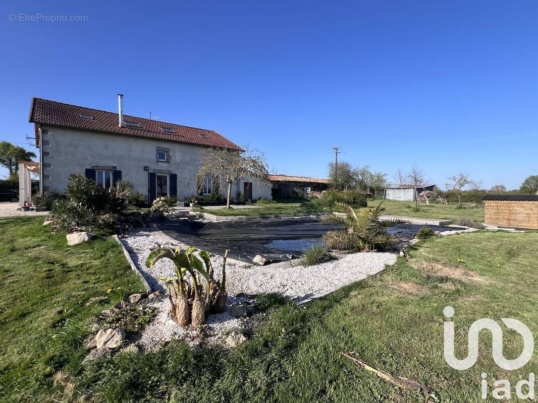 Photo 1 - Maison à SAINT-AUBIN-LE-CLOUD