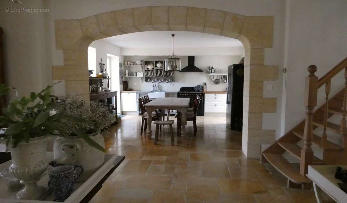 Maison à PRAYSSAC