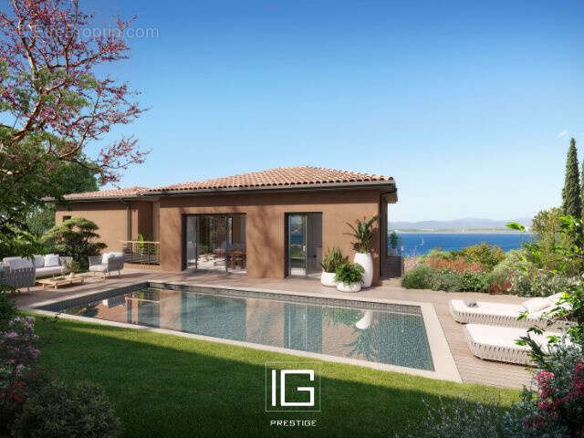 Maison à HYERES